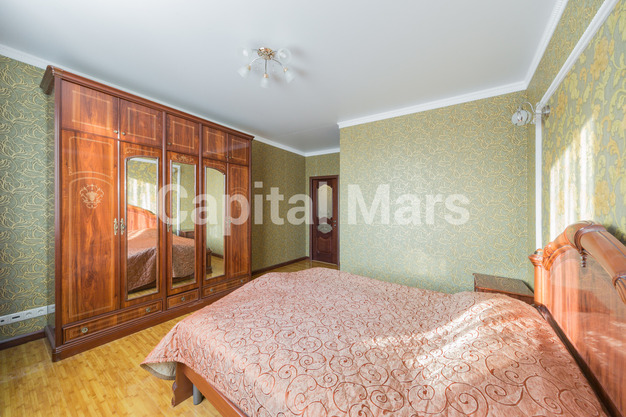 Спальня в квартире на ул Мельникова, д 3 к 3