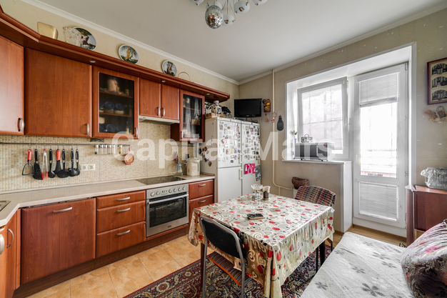 Кухня в квартире на проезд Юрловский, д 21