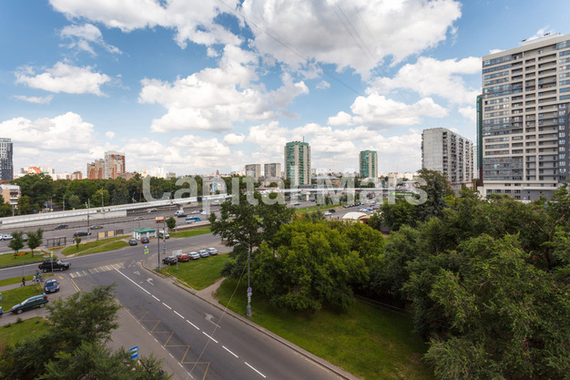 Вид из окна в квартире на пр-кт Маршала Жукова, д 47