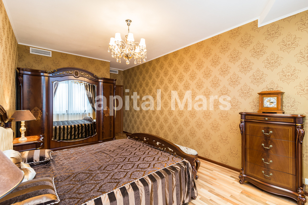 Спальня в квартире на ул Мосфильмовская, д 70 к 1