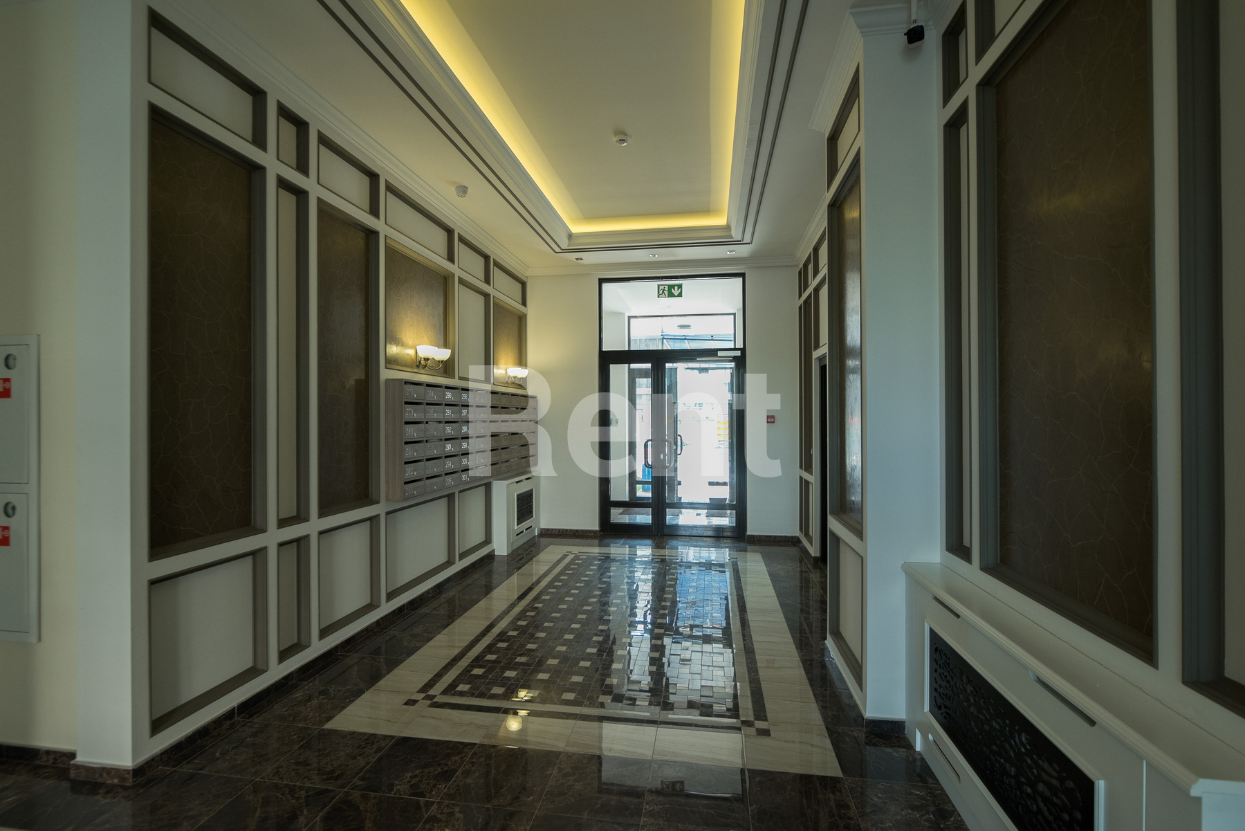 Подъезд в квартире на ул Краснобогатырская, д 90 стр 2