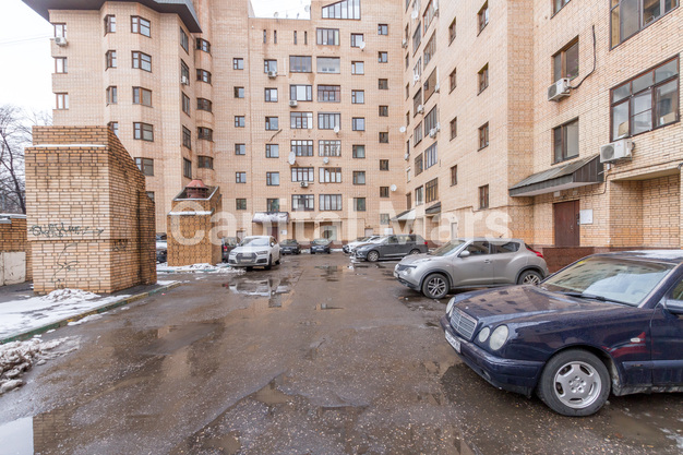 Двор в квартире на пер Токмаков, д 12/20