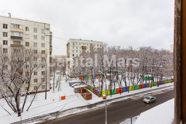 Вид из окна в квартире на проезд 3-й Донской, д 1