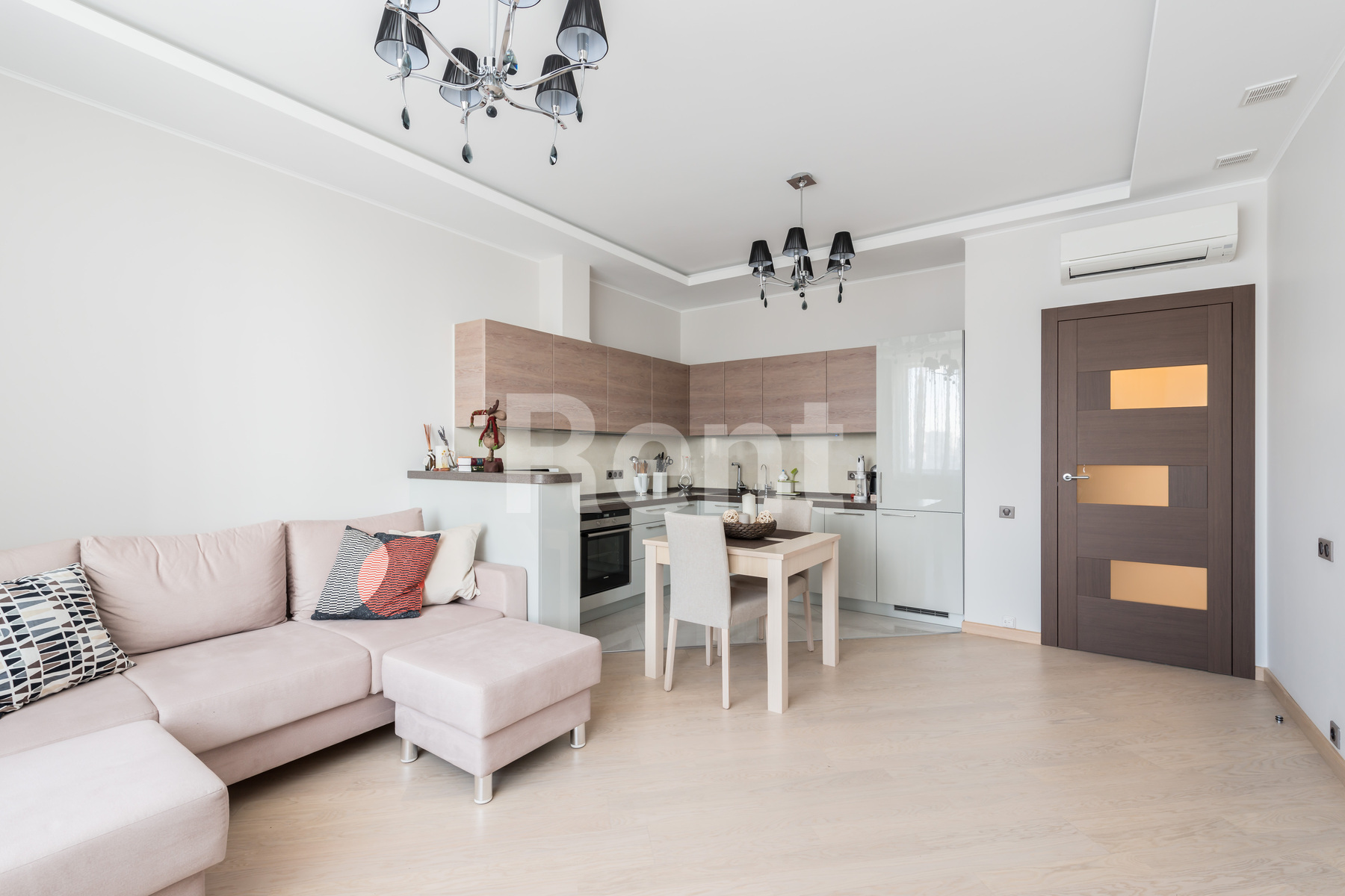 Гостиная в квартире на ш Рублёвское, д 107