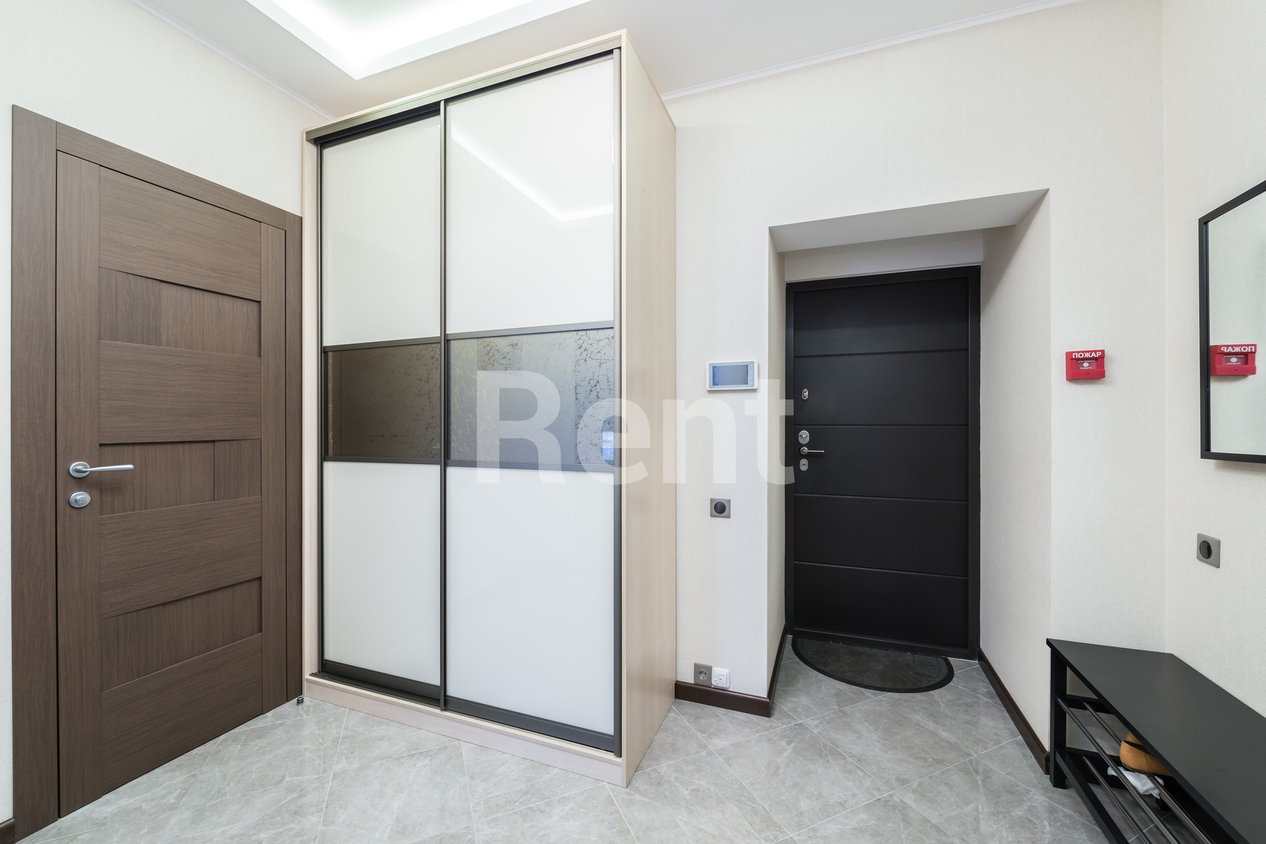 Прихожая в квартире на ш Рублёвское, д 107