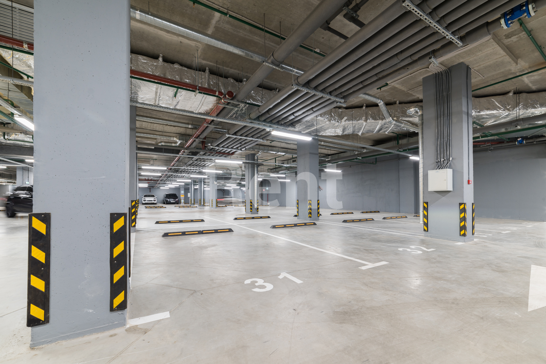 Парковка в квартире на ул Гришина, д 16 к б