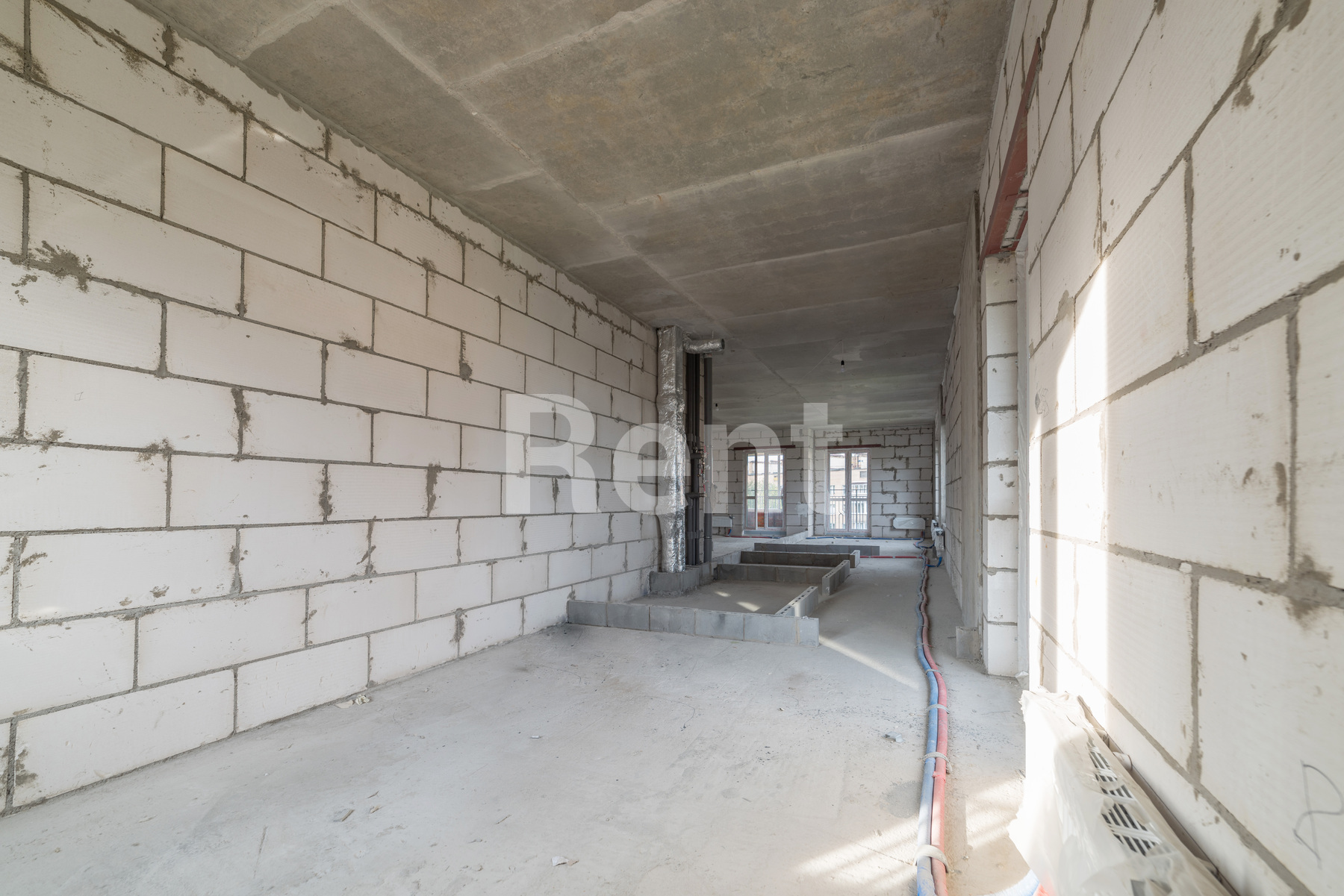 Жилая комната в квартире на ул Гришина, д 16 к б