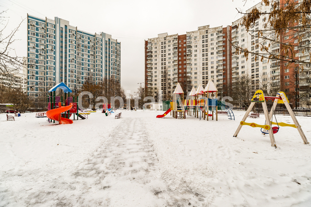 Двор в квартире на ул Академика Анохина, д 6 к 4