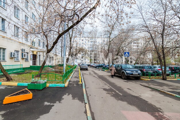 Двор в квартире на ул Нижняя Масловка, д 14