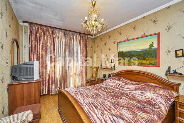 Спальня в квартире на ул Никулинская, д 23 к 3