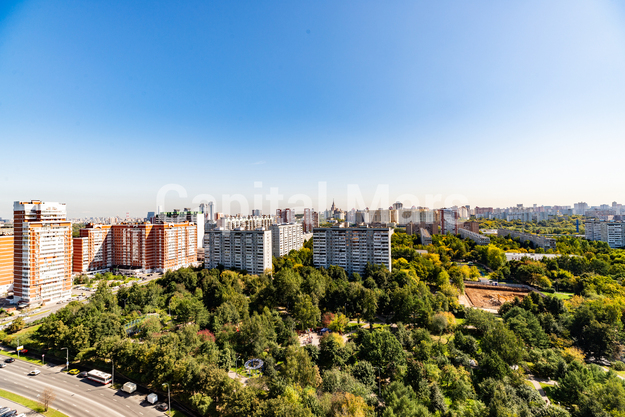 Вид из окна в квартире на ул Нежинская, д 8 к 1