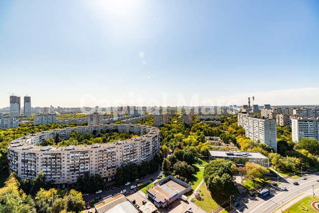 Вид из окна в квартире на ул Нежинская, д 8 к 1