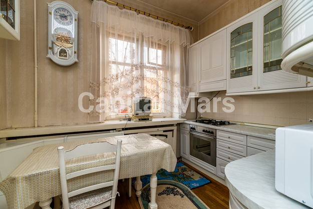 Кухня в квартире на ул Алексея Свиридова, д 13 к 1