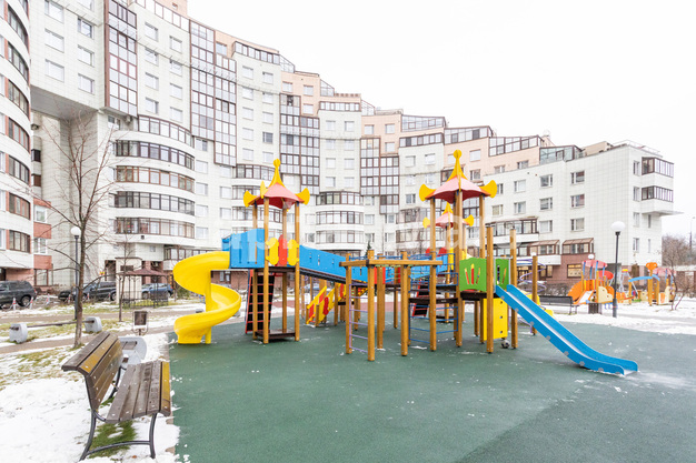 Детская площадка в квартире на пр-кт Маршала Жукова, д 59