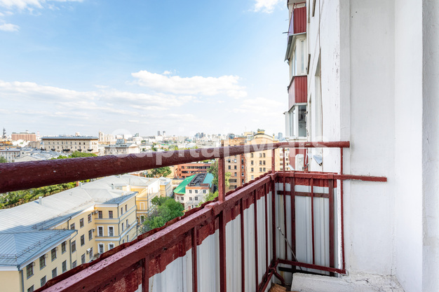 Балкон в квартире на б-р Смоленский, д. 6-8