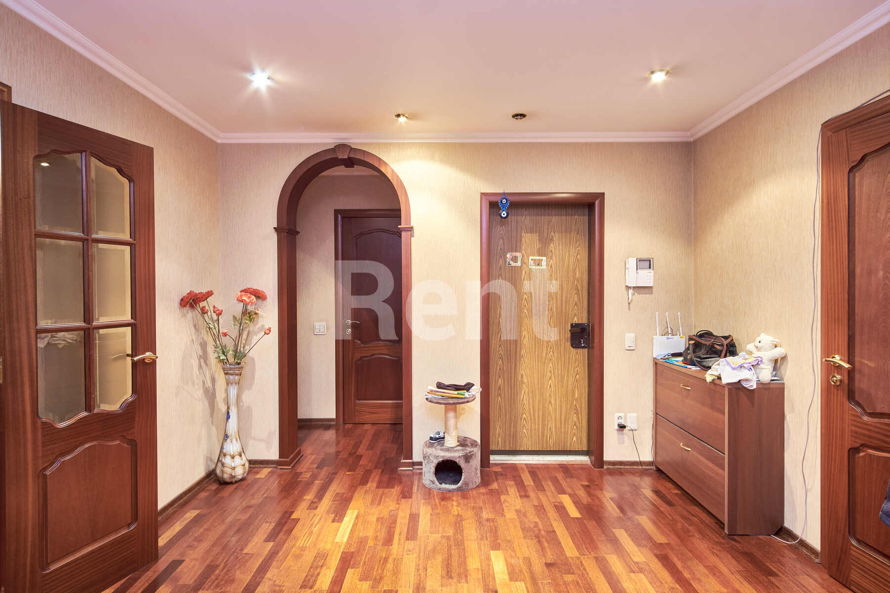 Холл в квартире на ул Привольная, д 65/32