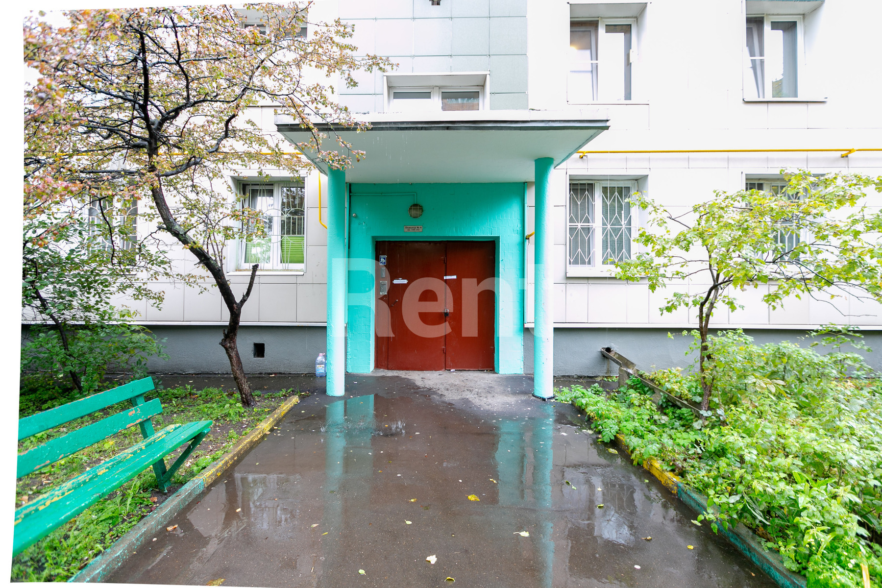 Подъезд в квартире на ул Коптевская, д 18Б