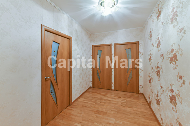 Коридор в квартире на ул Тихомирова, д 1