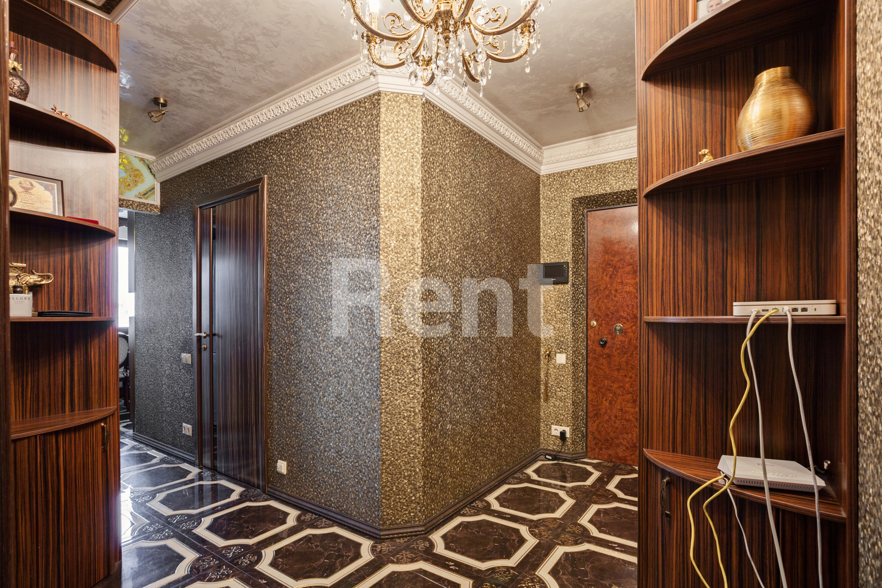 Коридор в квартире на проезд Гурьевский, д 29 к 1