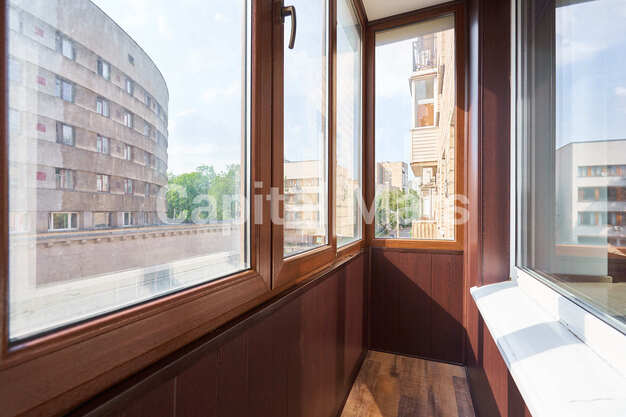Балкон в квартире на ул Бурденко, д 11А стр 2