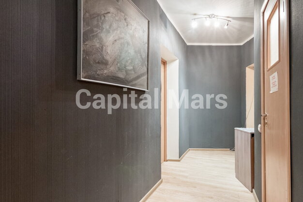 Коридор в квартире на ул Нижняя Красносельская, д 45/17