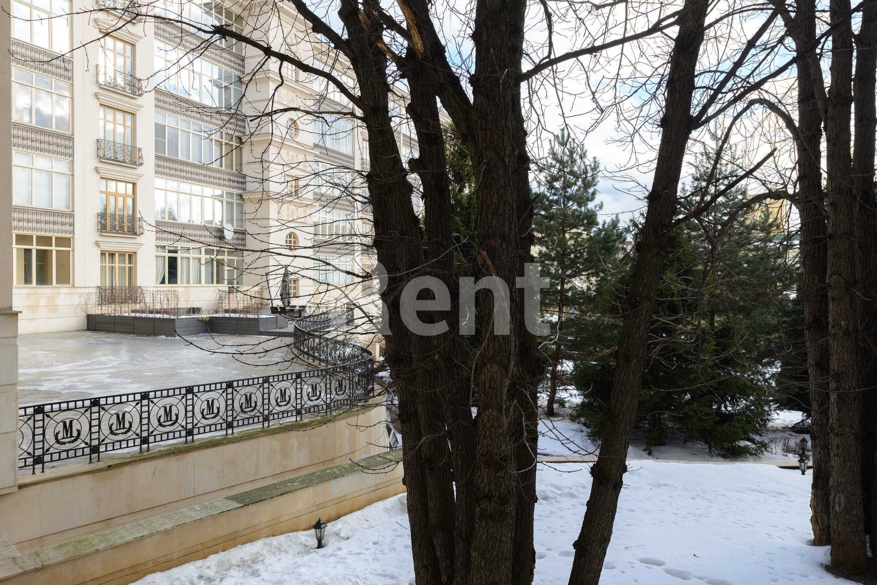 Вид из окна в квартире на ул Косыгина, д 19 к 1