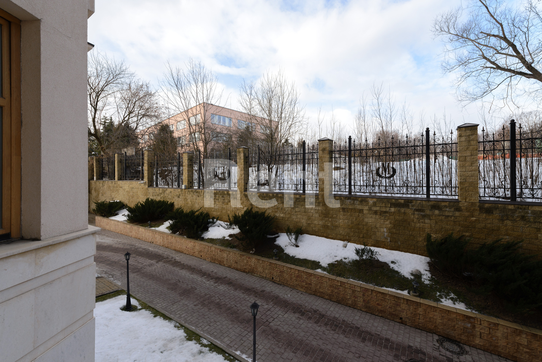 Вид из окна в квартире на ул Косыгина, д 19 к 1