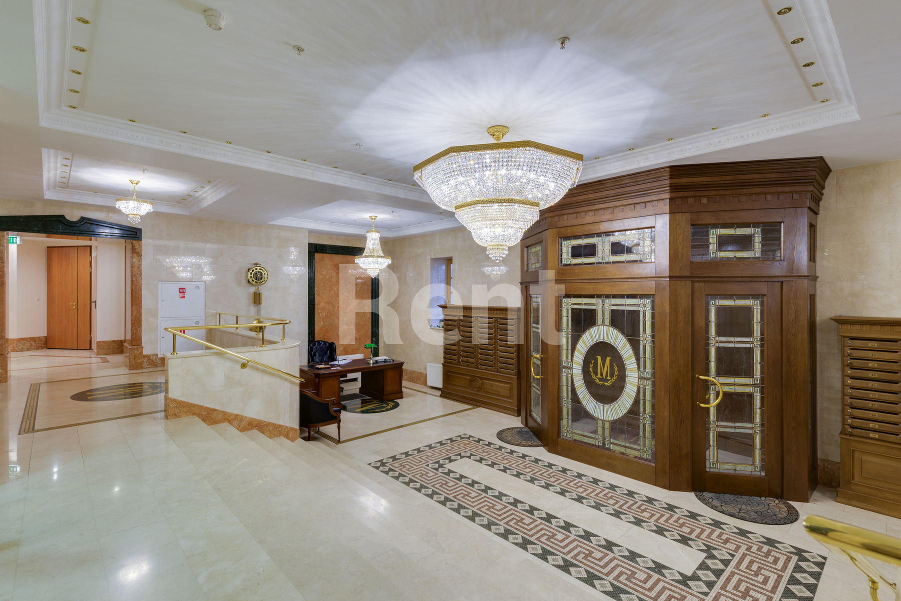 Подъезд в квартире на ул Косыгина, д 19 к 1