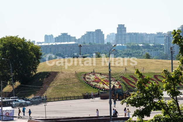 Вид из окна в квартире на пл Победы, д 2 к 2