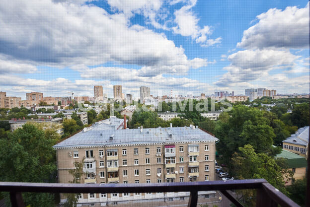 Вид из окна в квартире на ул 1-я Мясниковская, д 2