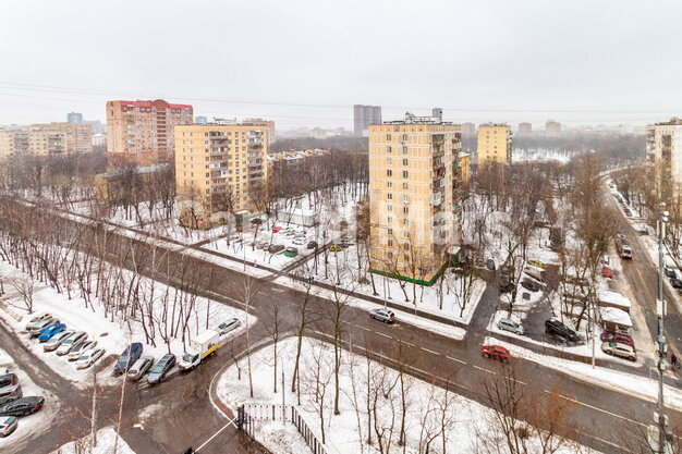 Вид из окна в квартире на проезд Красностуденческий, д 6