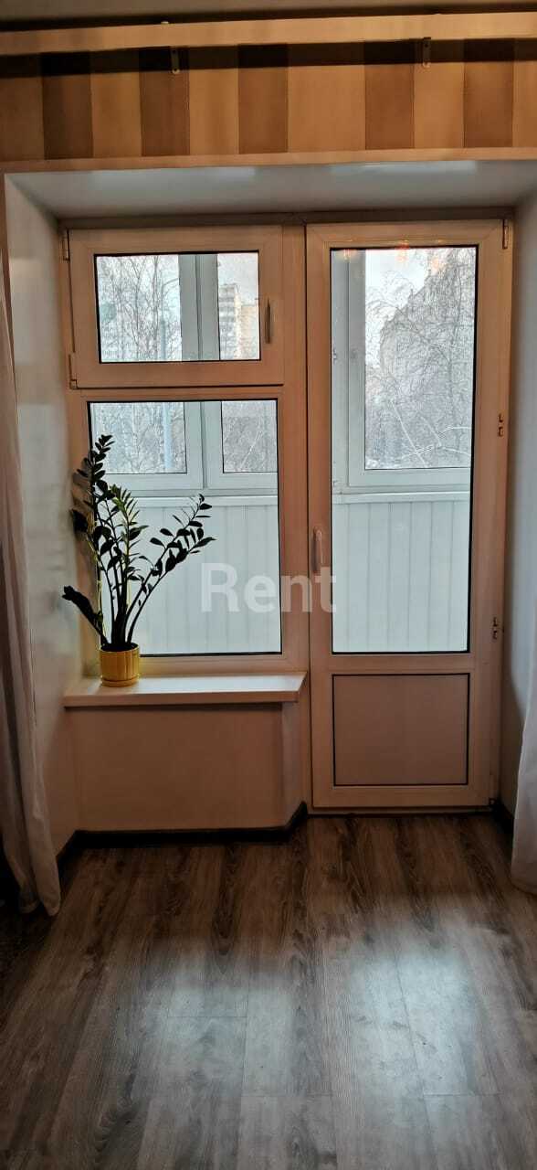 Жилая комната в квартире на ул Дубнинская, д 36 к 3