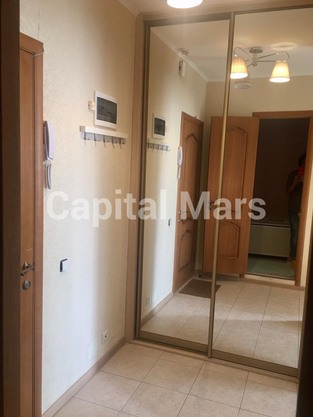 Прихожая в квартире на ул Большая Очаковская, д 28