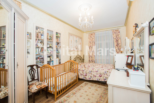 Спальня в квартире на проезд 1-й Краснокурсантский, д 3/5 к 11