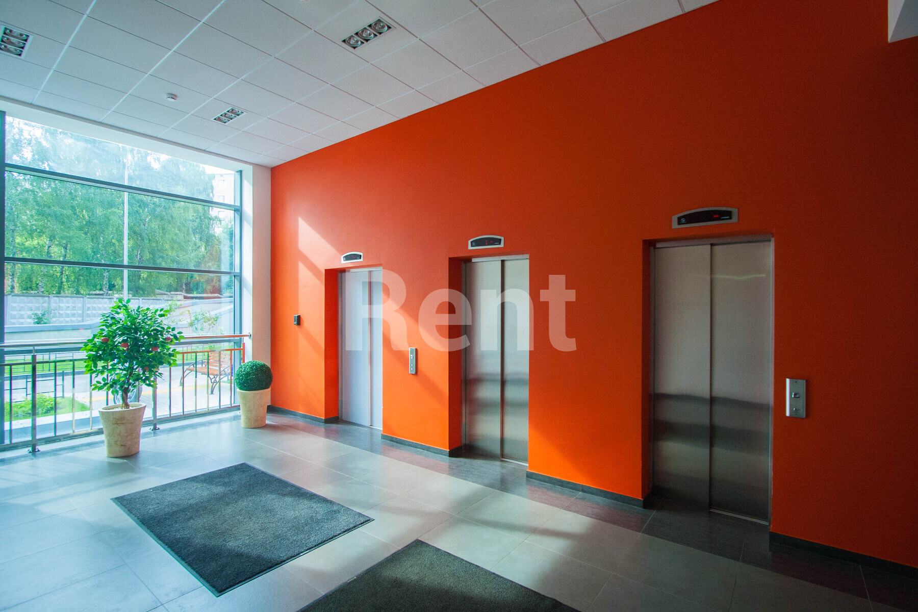 Подъезд в квартире на ул Академика Миллионщикова, д 20А