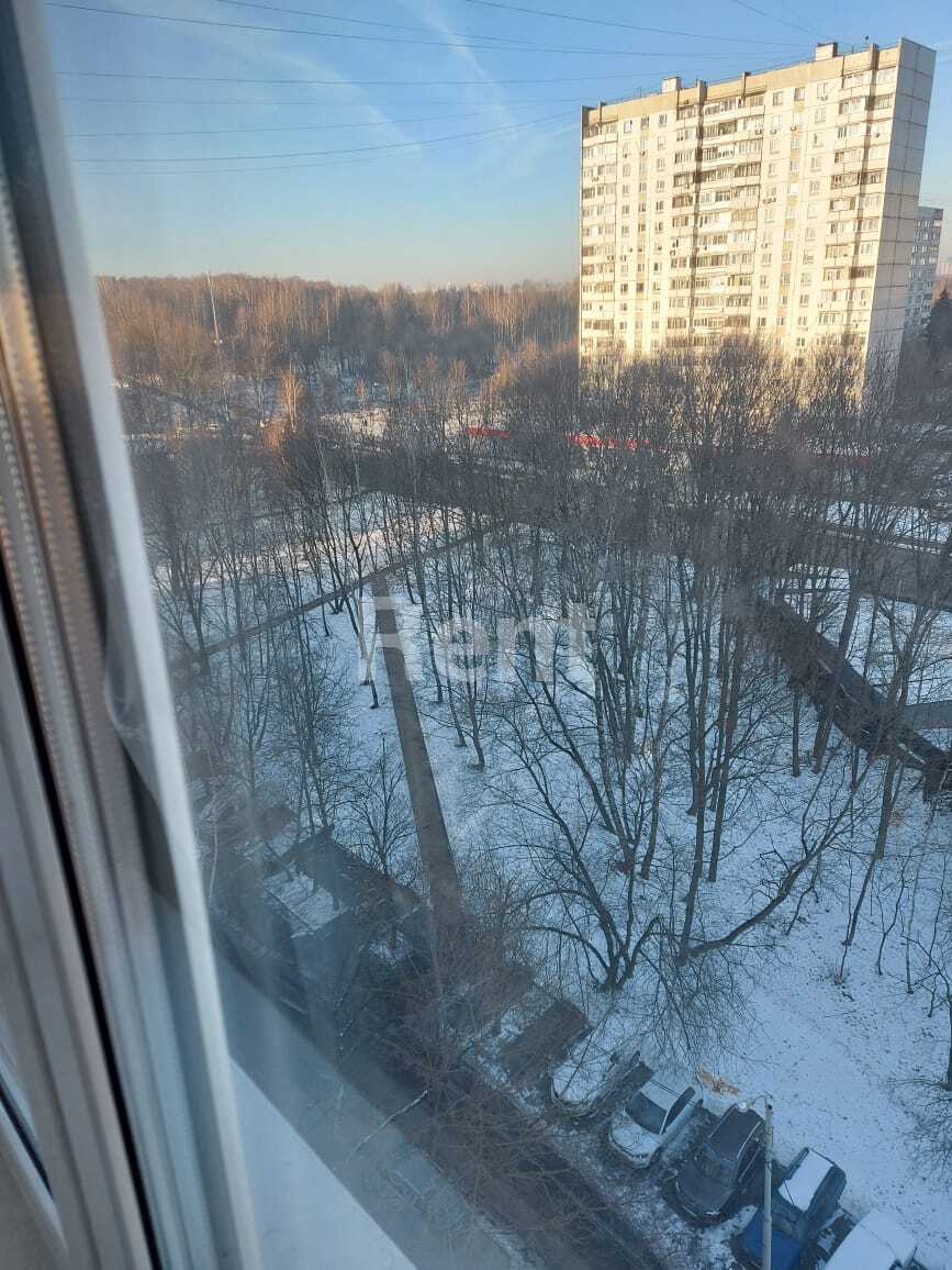 Вид из окна в квартире на ул Красного Маяка, д 13 к 2