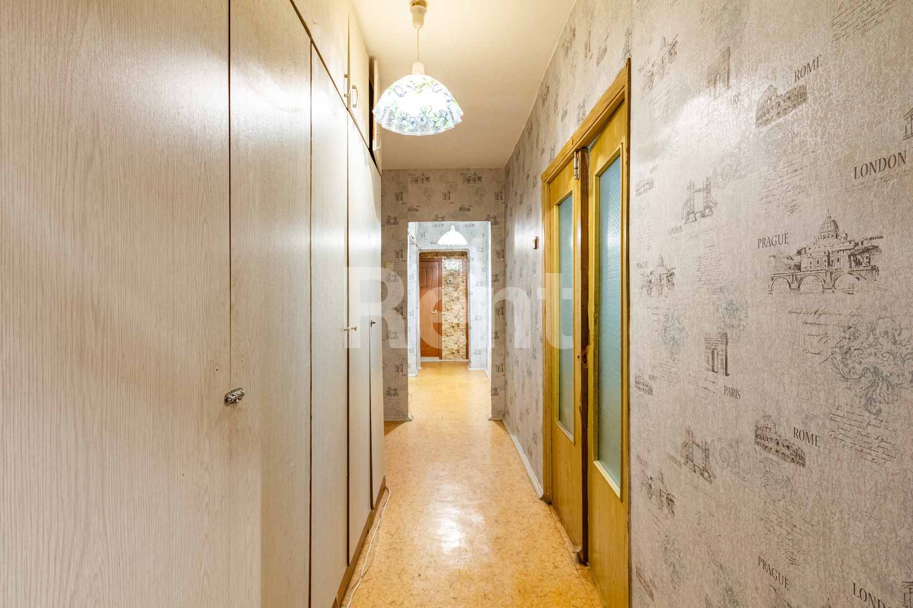 Коридор в квартире на проезд Керамический, д 49 к 1