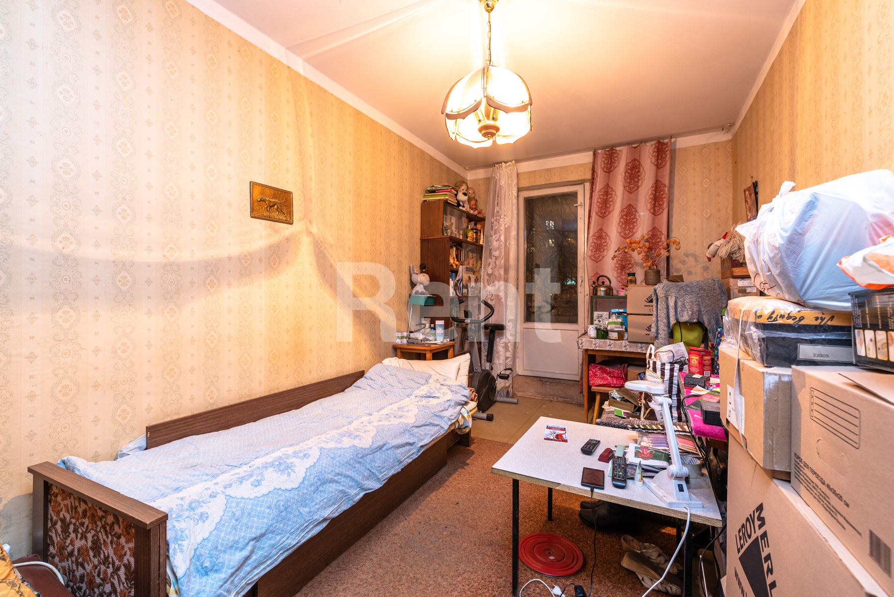 Жилая комната в квартире на ул Подольских Курсантов, д 8 к 3