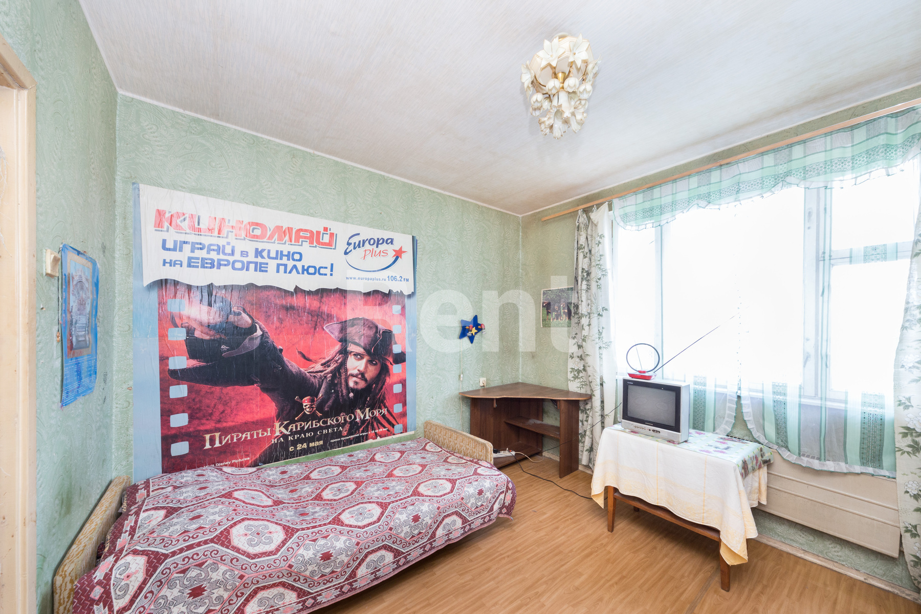 Жилая комната в квартире на ул Привольная, д 71 к 1