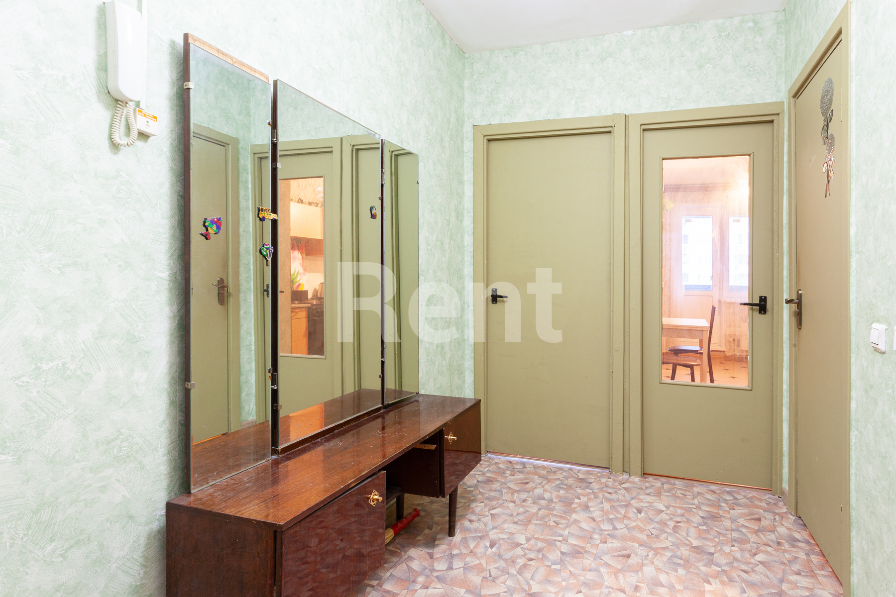 Коридор в квартире на ул Новорогожская, д 22