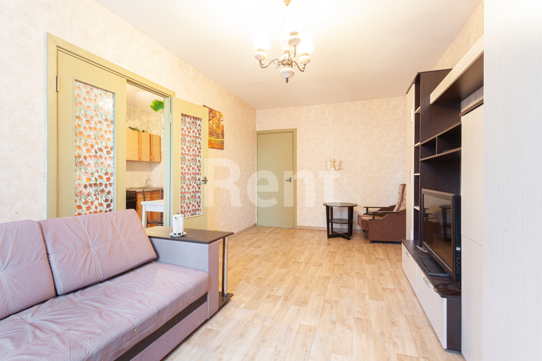 Жилая комната в квартире на ул Новорогожская, д 22