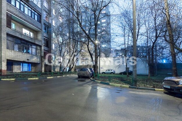 Двор в квартире на ул Гвоздева, д 7/4 стр 1