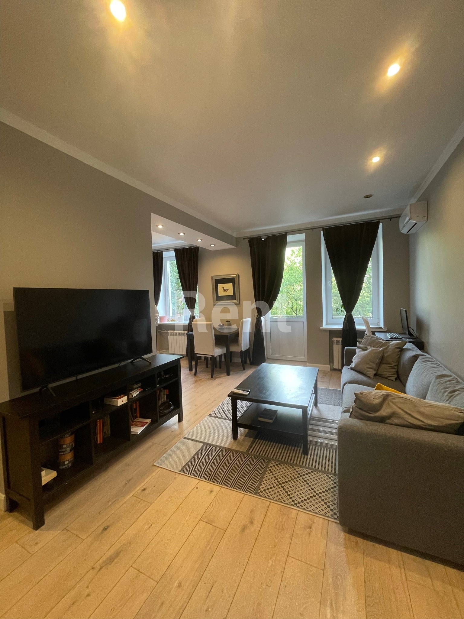 Гостиная в квартире на ул Новопесчаная, д 8 к 3