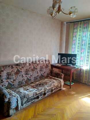 Гостиная в квартире на ул Сталеваров, д 4 к 4