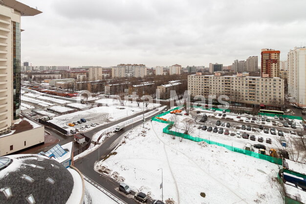 Вид из окна в квартире на ул Архитектора Власова, д 8