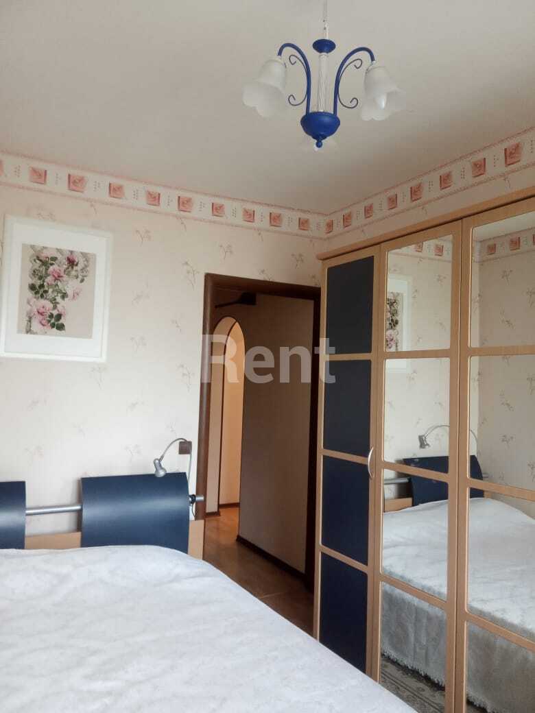 Спальня в квартире на ул 2-я Мелитопольская, д 21 к 1