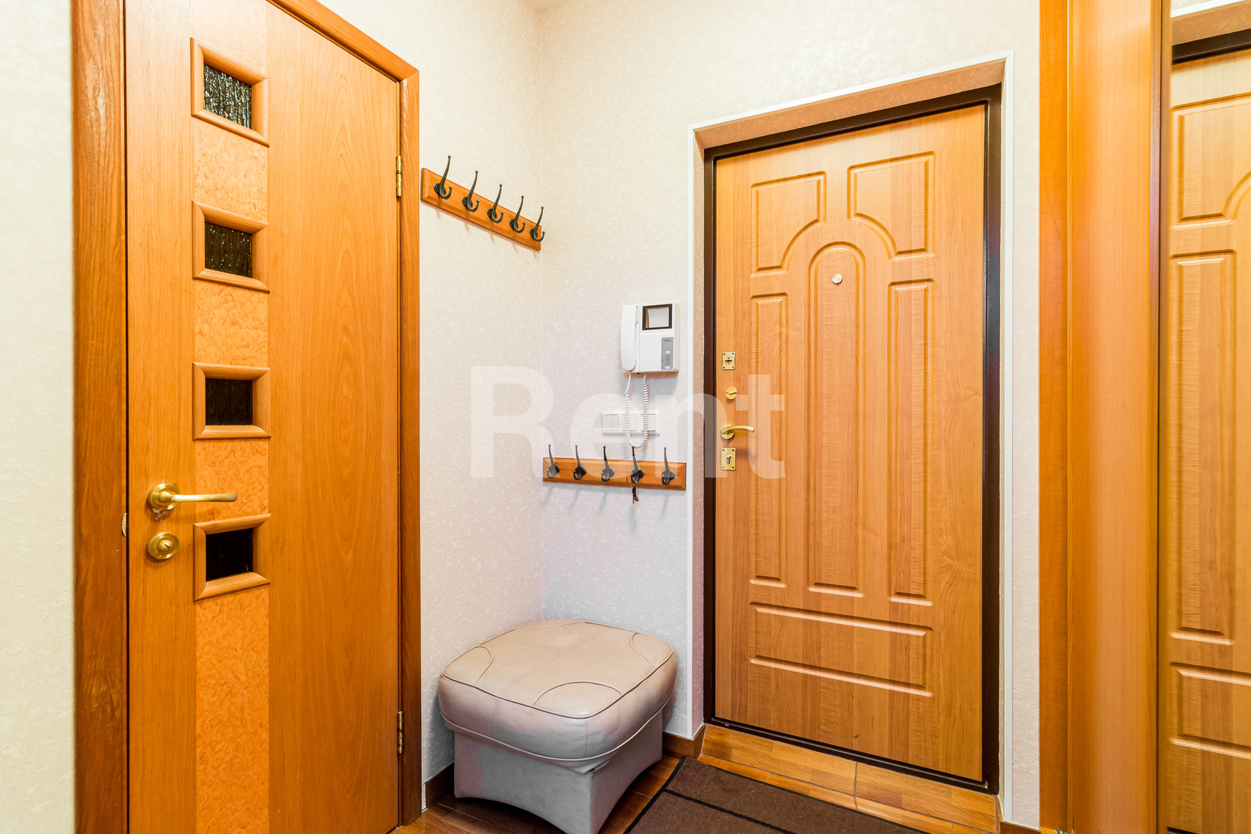 Прихожая в квартире на ул Усиевича, д 29 к 1