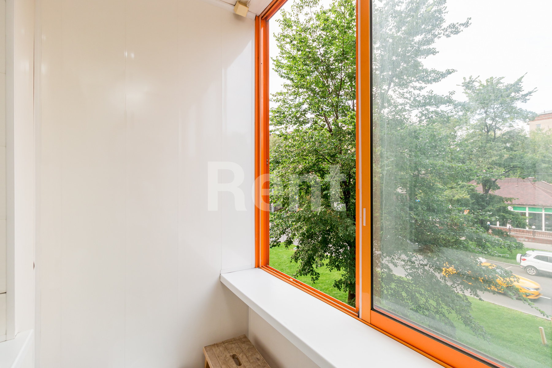 Лоджия в квартире на ул Усиевича, д 29 к 1