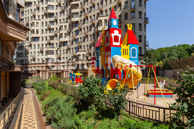 Детская площадка в квартире на пер Солдатский, д 10
