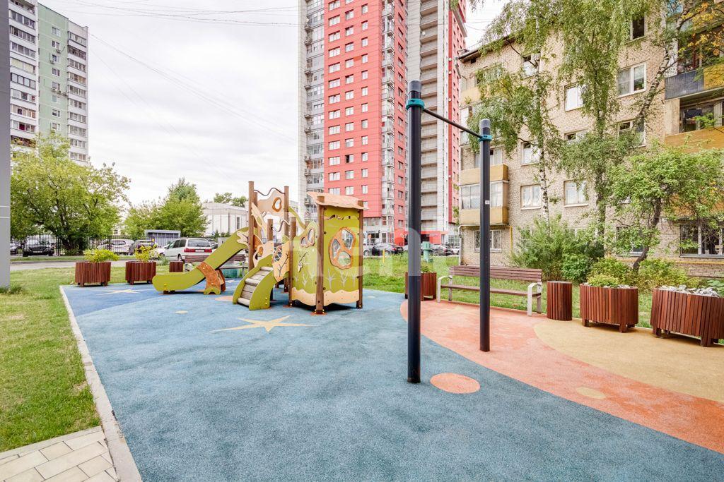 Детская площадка в квартире на ул Сельскохозяйственная, д 14 к 3